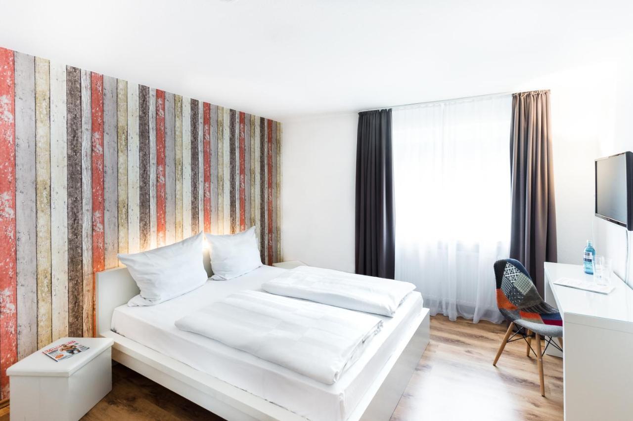Haus Am Park - Ihr Gaestehaus In Velbert Værelse billede